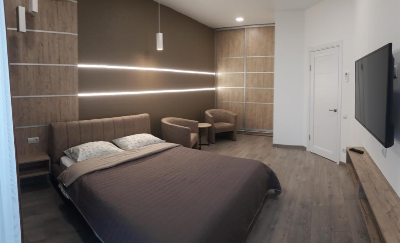 Чудова Квартира В Центрі Міста Rivne Extérieur photo